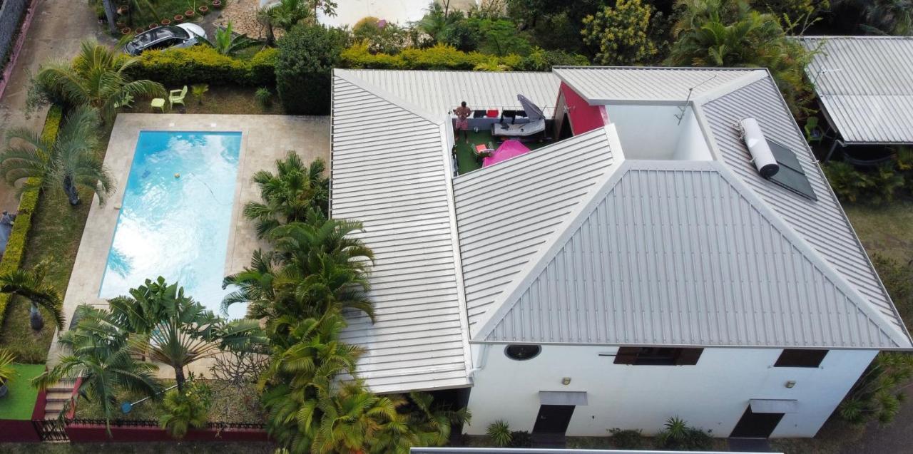 Villabellevue Saint Pierre Luaran gambar